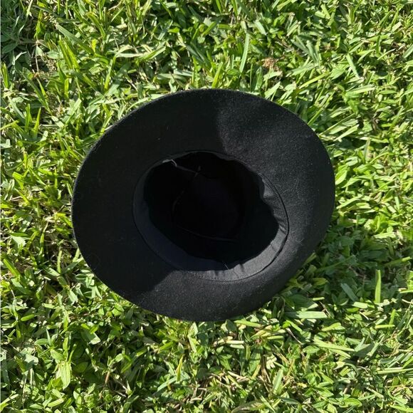 Black Studded Women's Hat - Woll Hat Black Rhinestones BRAND NEW - Picture 4 of 4